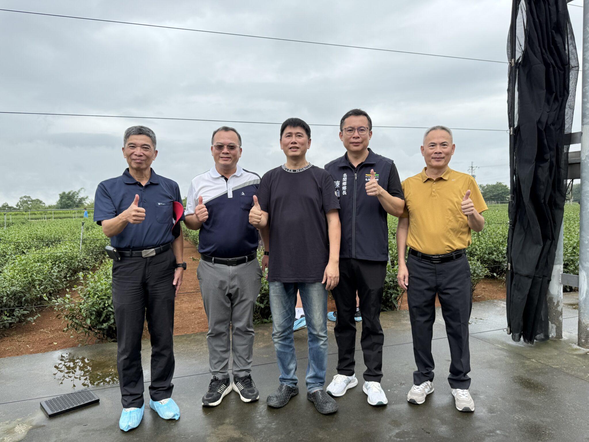 南霸天跨界教育 茶之魔手與在地國小共創「最香的畢業禮」