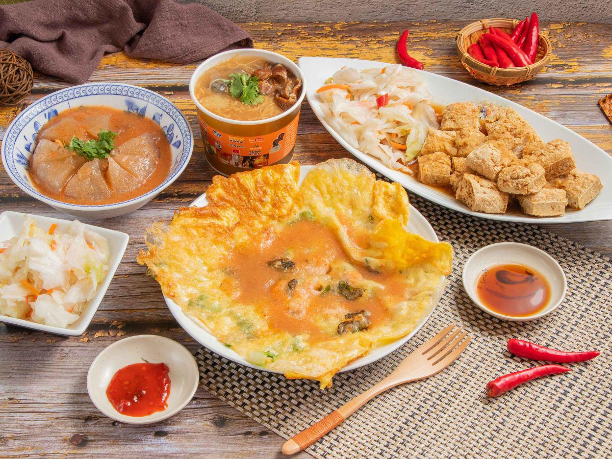 中壢蚵仔煎 焦脆外皮結合花枝、鮮蝦、干貝打造多層次風味