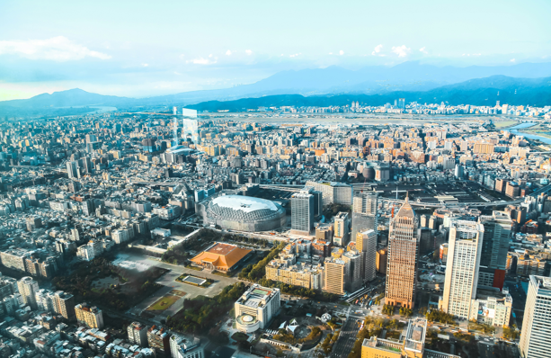 網傳寶佳集團大動作降價15至20％，專家警告去年高點買家風險最大