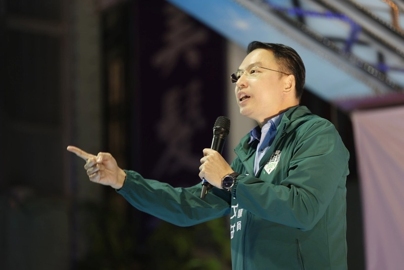 痛斥柯志恩惡修財劃法更卸責　黃文益轟建設延宕出來謝罪