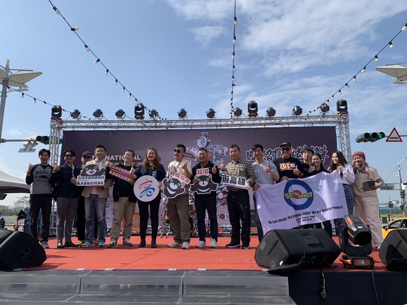 2025第二屆國際2T經典老車嘉年華 高雄登場吸引許多車迷看展