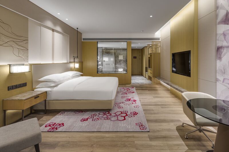 住高雄萬豪酒店免費看告五人演唱會! 入住即贈演場會雙人門票 再享高空行政酒廊專屬禮遇