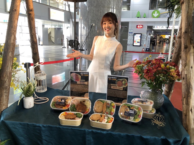 台鐵便當新菜單 攜手屏東縣政府  推出「龍虎石斑便當」 全台嚐鮮