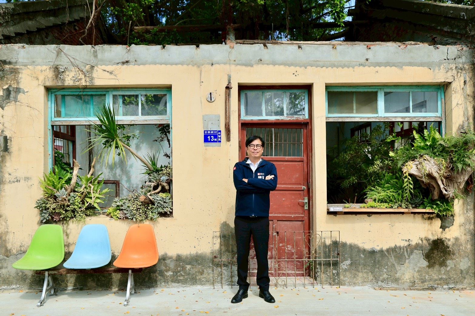 高雄緯六路拓寬完工！市長陳其邁：保障居住與生活權、重現眷村記憶　藝文綠意地景獲地方一致肯定