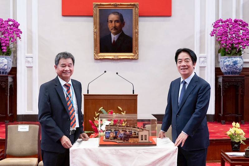 賴清德總統接見工廠管理輔導學會　強調AI智慧化助工廠安心經營