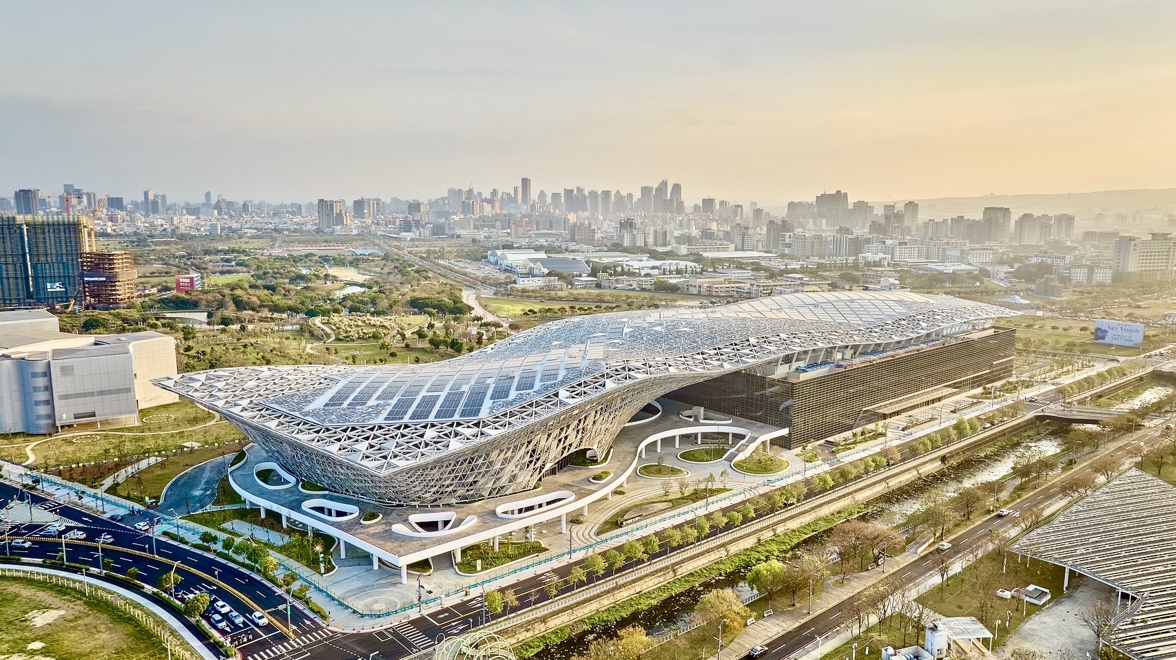 10月21日首展五金工具博覽會登場！臺中國際會展中心試營運捷運接駁方便