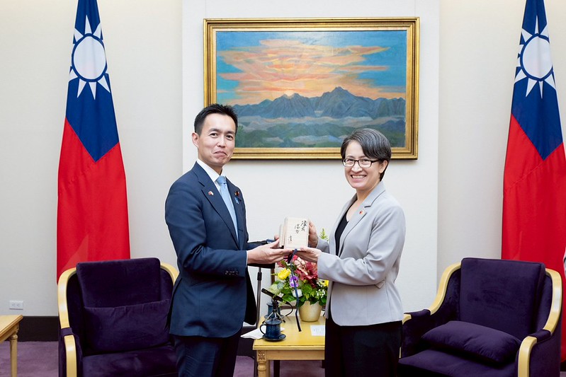 蕭美琴副總統接見日本自民黨青年局訪團 強調深化臺日合作 應對國際變局 成果受關注