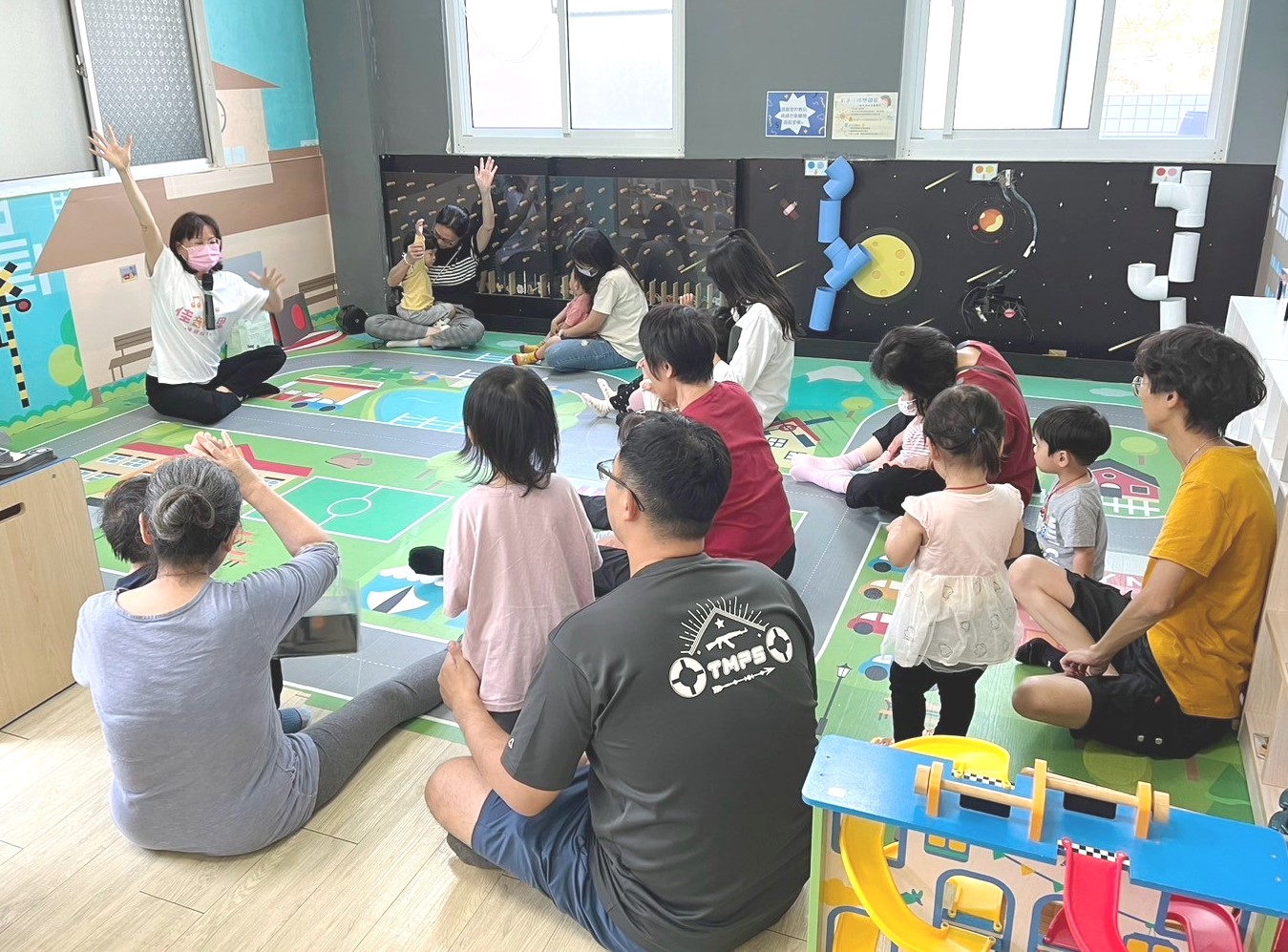 黃偉哲市長領航臺南，強化友善育兒資源與親子館托育支持網