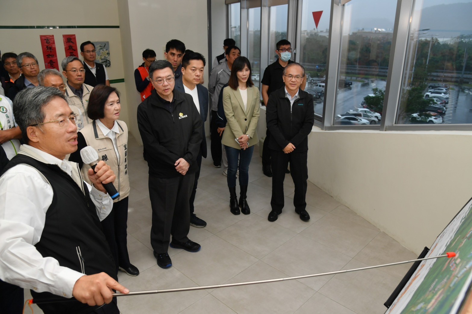 卓榮泰院長視察國5銜接蘇花改計畫 2032年完工預計節省15分鐘行車時間