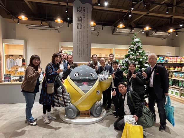 友誼市土浦市長安藤真理子驚嘆！黃偉哲市長引領土浦市團體探索臺南文化與美食