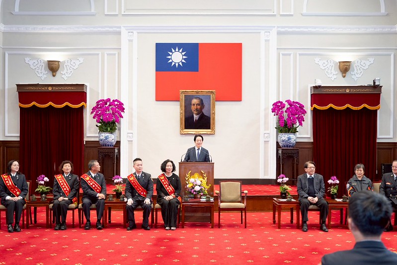 賴清德總統接見鳳凰獎楷模　承諾持續投入資源守護消防員的健康與權益