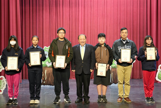 澎湖縣品德教育創意戲劇比賽成果揭曉 縣長陳光復親頒獎勵9校師生