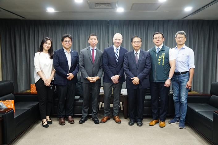 美台資安合作再升級！國際資安專家再訪臺南　實地檢視關鍵市政基礎設施營運