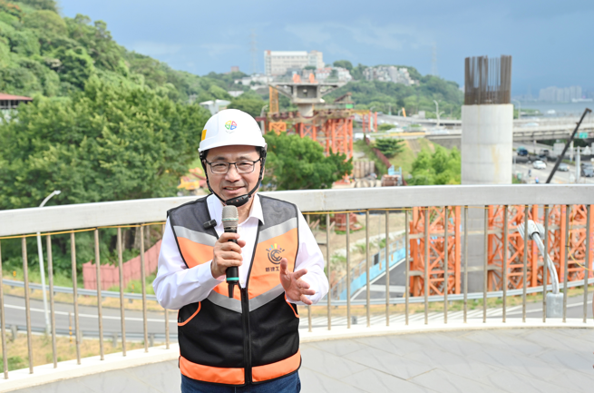 新北市長侯友宜緊盯淡北道路工程進度　宣布118年6月如期如質完工　大幅改善淡水交通