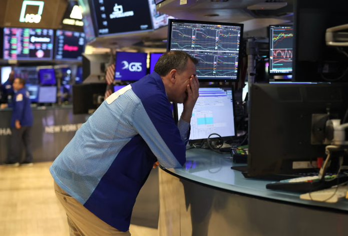 美股重挫迎週末 川普關稅政策引爆兩日蒸發6兆美元市值