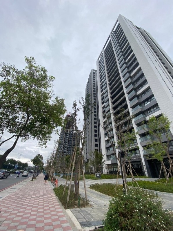 【房市震撼】新北市114年第2季預售屋最新報告出爐　板橋區勇奪雙冠王　申報451件、成交97.5億元　中和房價衝破85萬！