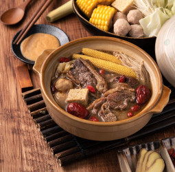 冬令進補有妙招 林口薑母鴨名店 暖胃又暖心在地人氣宵夜火鍋