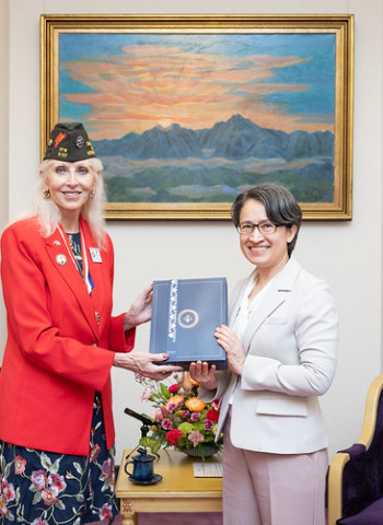 蕭美琴副總統接見美國海外作戰退伍軍人協會總會長魏眸娥　凝聚以實力確保和平共識守護臺灣民主自由