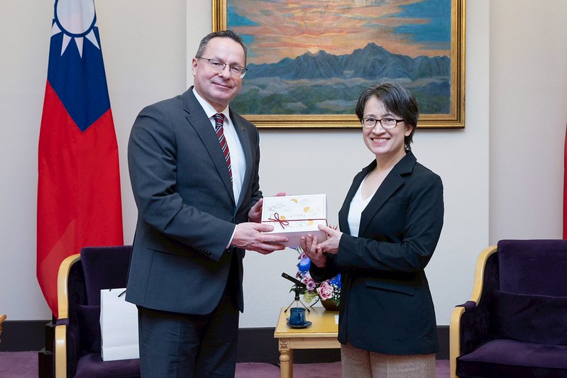 蕭美琴副總統接見中北歐國會議員訪團　盼攜手理念相近的夥伴合作應對國際局勢變化
