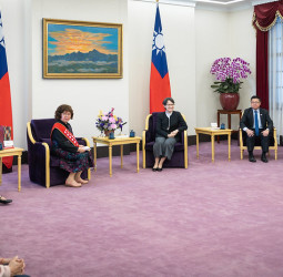 蕭美琴副總統肯定第30屆志願服務楷模金駝獎得獎人　志工攜手凝聚社會溫暖力量