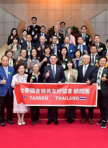 行政院長卓榮泰接見泰國台泰國會議員友好協會顧問團　持續推動十三項國家戰略產業強化臺泰民主供應鏈合作發展