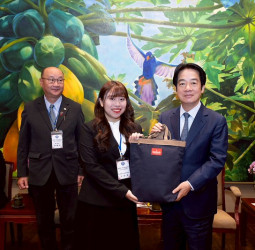 賴清德總統接見傑青獎得獎代表　勉勵青年深化專業服務能量助力臺灣發展再創新局